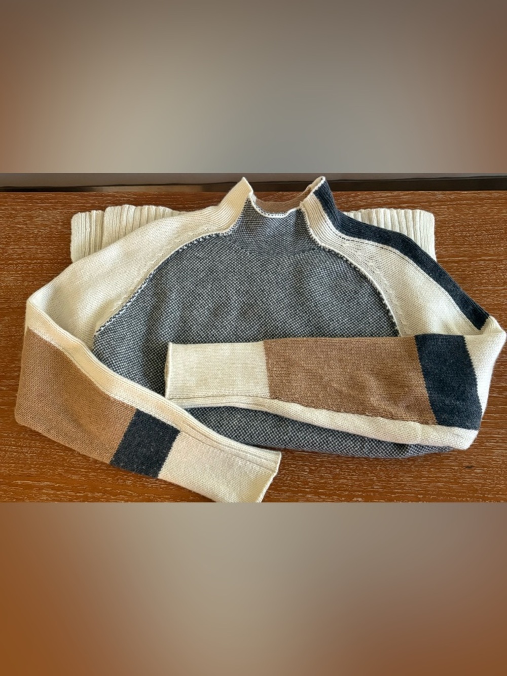 Ladies Colorblock Knit Sweater - Cream, Gray & Brown